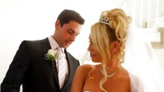 Bride looks amazing while talking to her maid